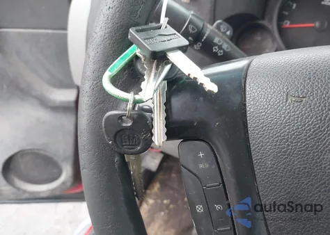 2011 Chevrolet Silverado 1500 Ls из США, поврежденный, VIN 1GCRKREA7BZ135580